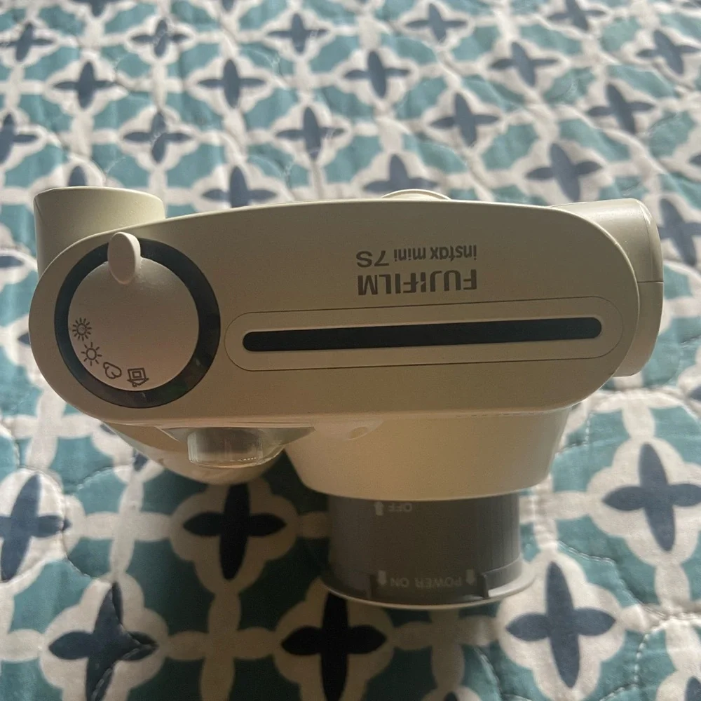 Fujifilm instax mini 7s instant camera